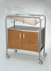 Bassinet w/ 17in Cabinet