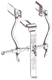 Masson-Judd Suprapubic Retractor w/Cente