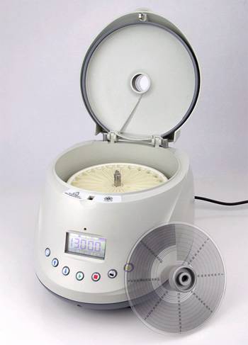 Microhematocrit Centrifuge