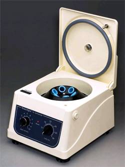 Variable Speed Centrifuge with 6 Place Rotor