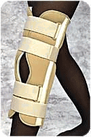 Three-Panel Knee Support - 16in Unifoam